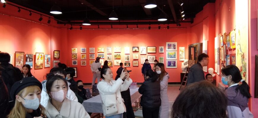 Китайско-Российская международная выставка живописи по молодежному обмену