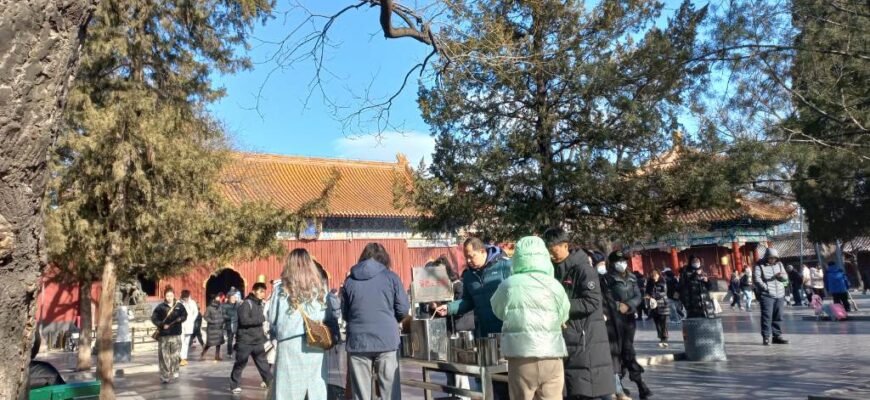 Посещение храма Ламы: дорога к 🧘‍♂️ спокойствию и гармонии 📍