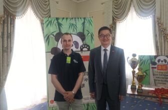 Интервью с Валентином Селезнёвым: «Китайские шахматы — это бодрое рубило»